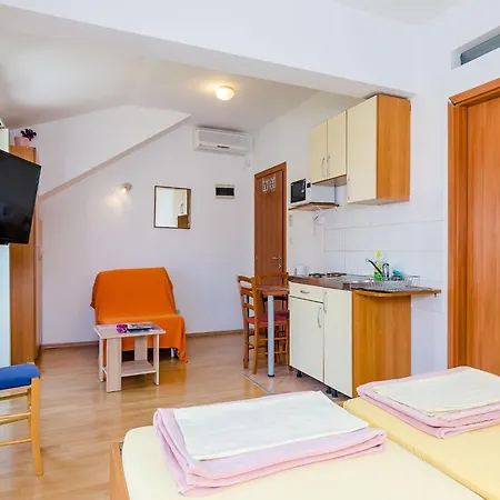 Princ Hrvoje- Apartman *